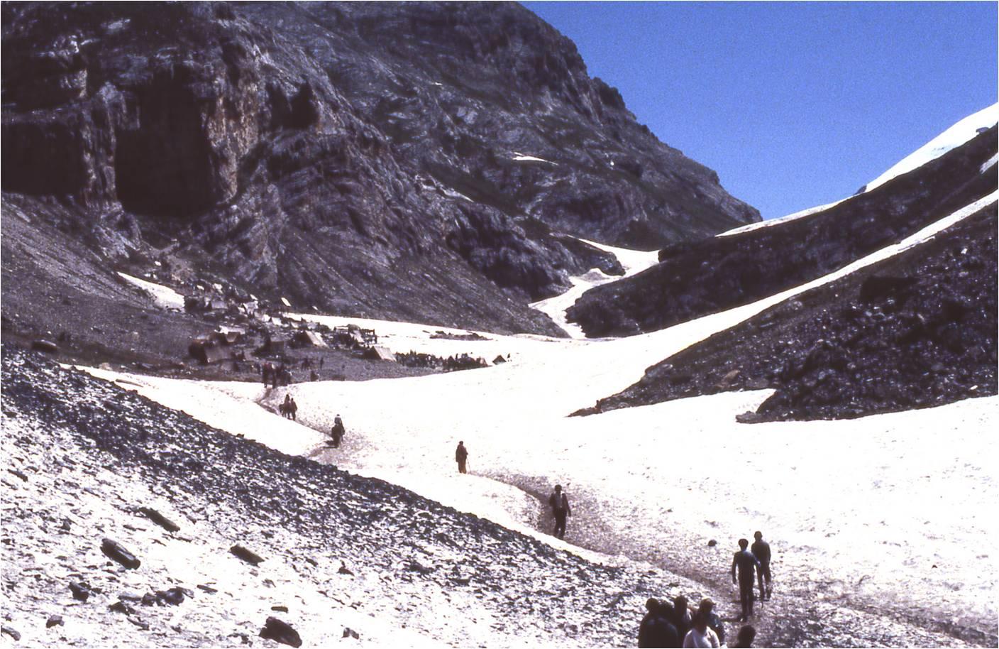 <b>AMARNATH TREKKING </b>