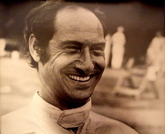 <b>L'uomo e il pilota</b>