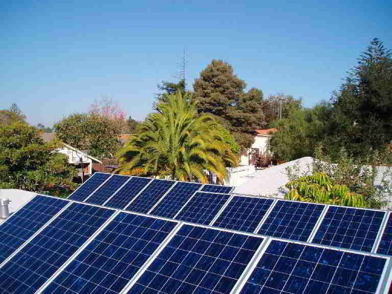 <b>Il Marocco investe 9 miliardi di dollari nel solare </b>