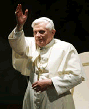 <b>Papa Benedetto </b>