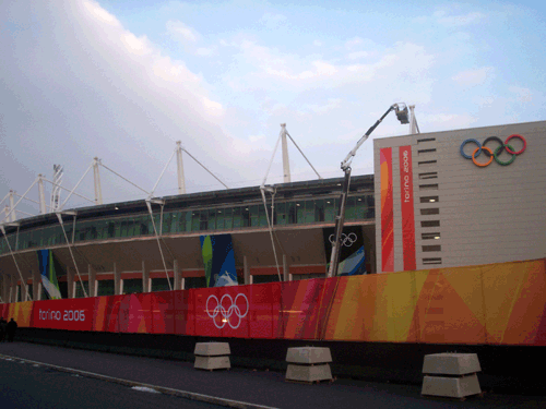 <b> LE OLIMPIADI MODERNE </b>