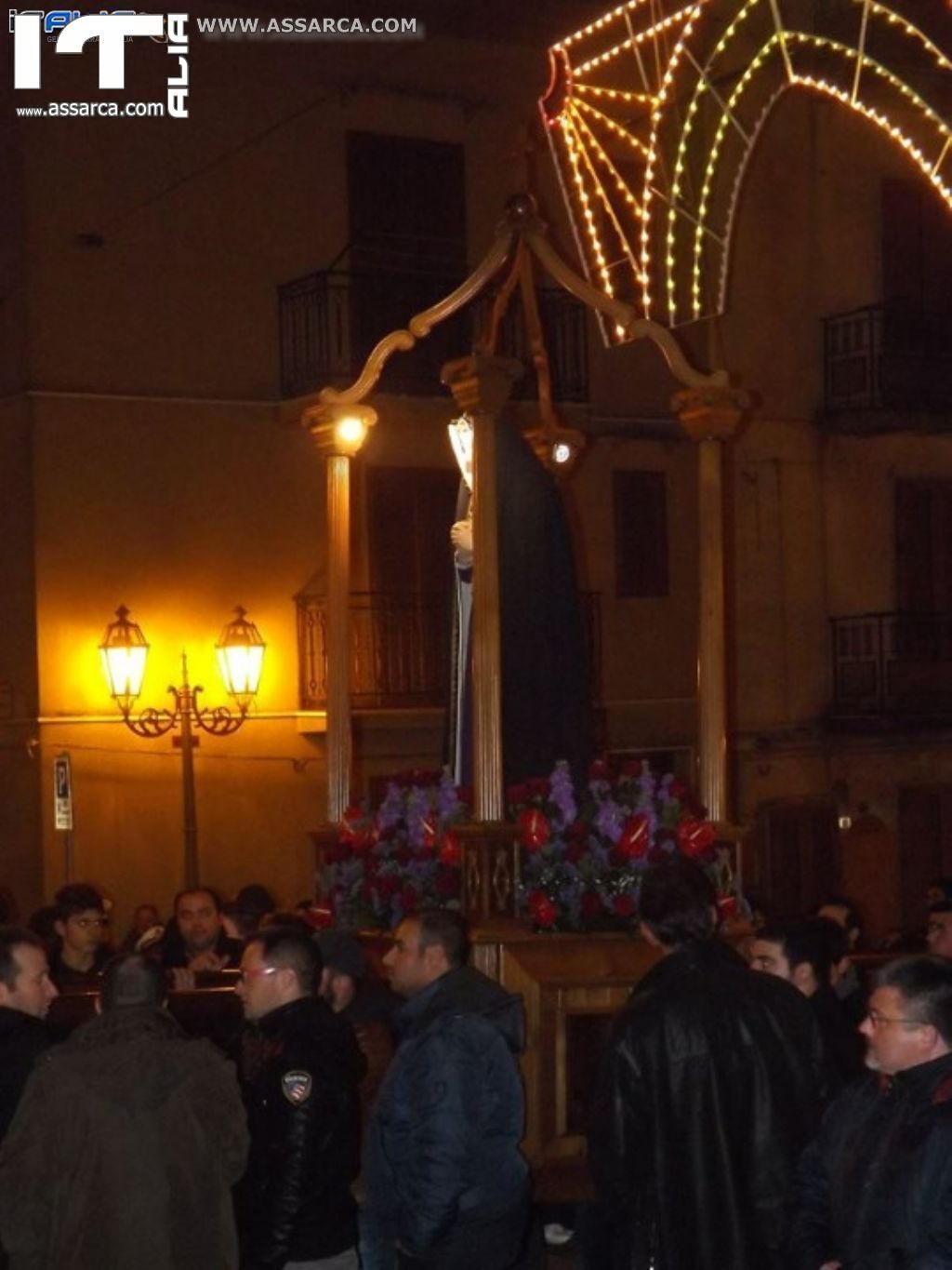 LA PROCESSIONE DELL`ADDOLORATA, IL GRUPPO DEI LAMENTATORI DI MUSSOMELI