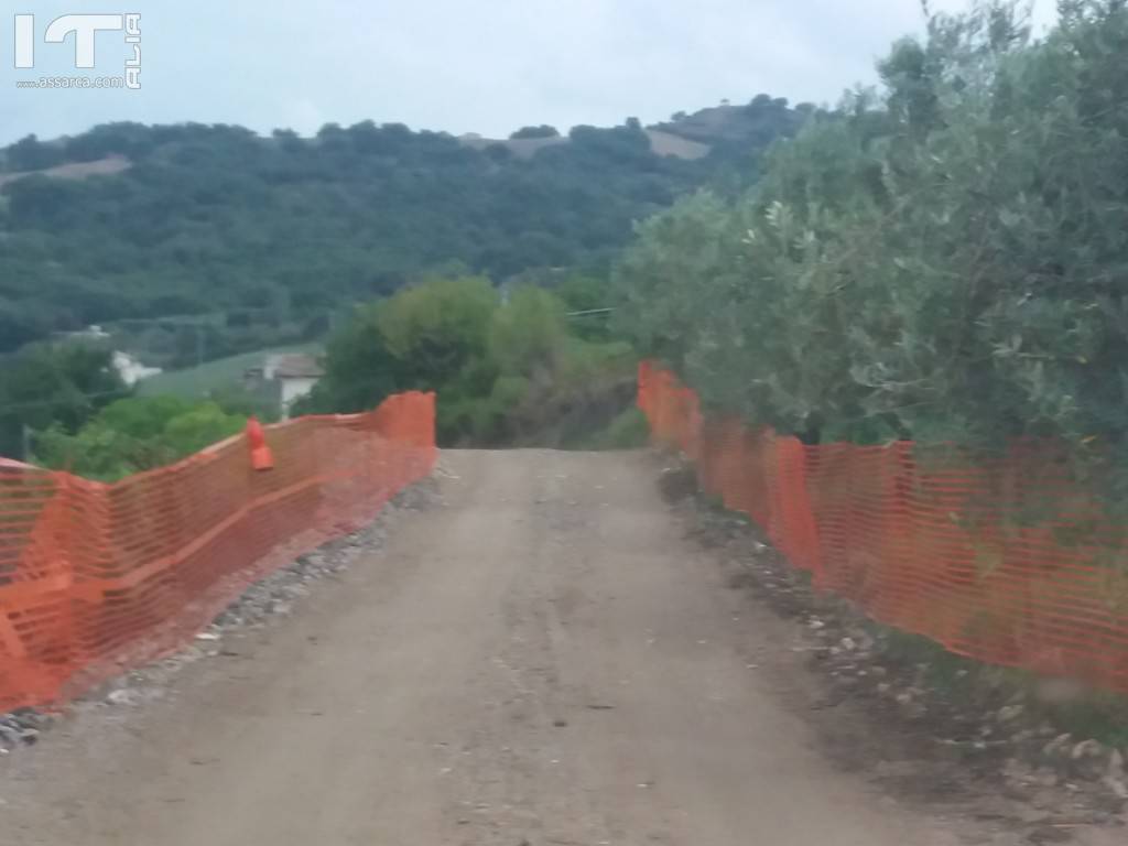 SP7, LAVORI DI RIPRISTINO AREA FRANATA SI TRANSITA AD UNA CORSIA MA SENZA SEMAFORO!