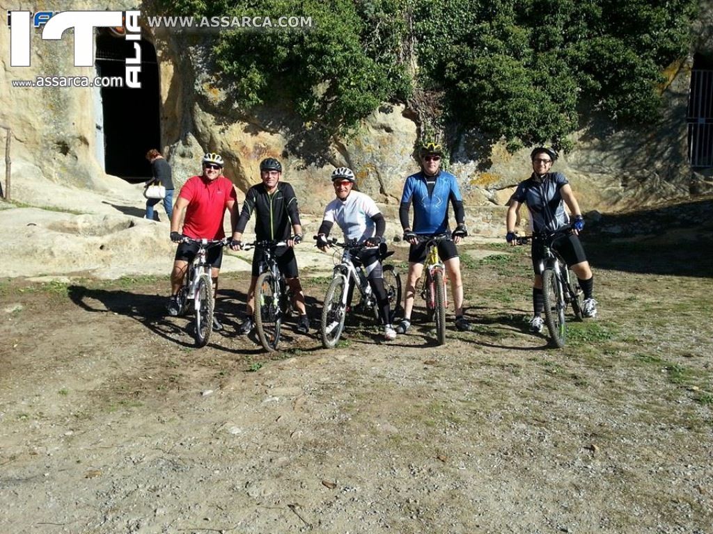 ALLE GROTTE DELLA GURFA IN BICI