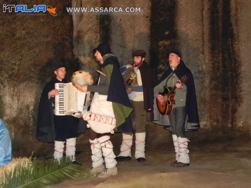 LA NATIVITA` alle GROTTE DELLA GURFA - LA FUCINA - Alia 26/12/2012, 