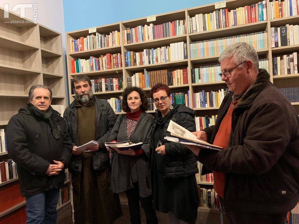 BCsicilia dona 100 libri alla Biblioteca della Parrocchia di Danisinni a Palermo