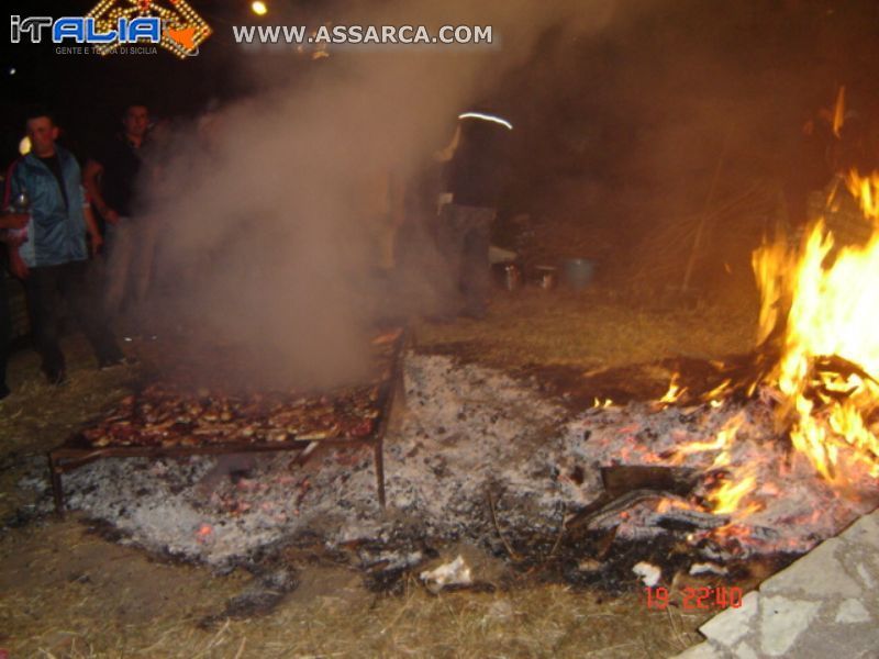 LA SAGRA DEL CASTRATO A MARCATOBIANCO IN OCCASIONE DELLA FESTA DEL SS. CROCIFISSO 2012.