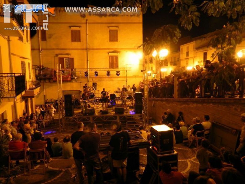 I ROAR IN CONCERTO - Alia 19 agosto 2012, 