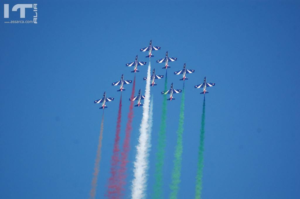 La Pattuglia Acrobatica delle " Frecce Tricolori " a Giardini Naxos (ME) - 18/06/2017 -, 