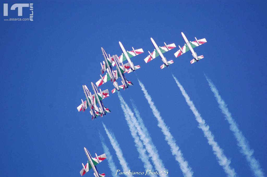 La Pattuglia Acrobatica delle " Frecce Tricolori " a Giardini Naxos (ME) - 18/06/2017 -, 