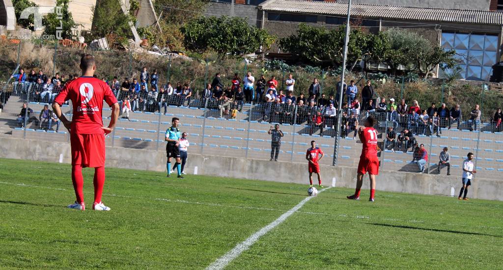 Il VALLEDOLMO VINCE NON CON POCA FATICA  - VALLEDOLMO 3 ACQUAVIVA 2 -  2 CTG Girone A, 