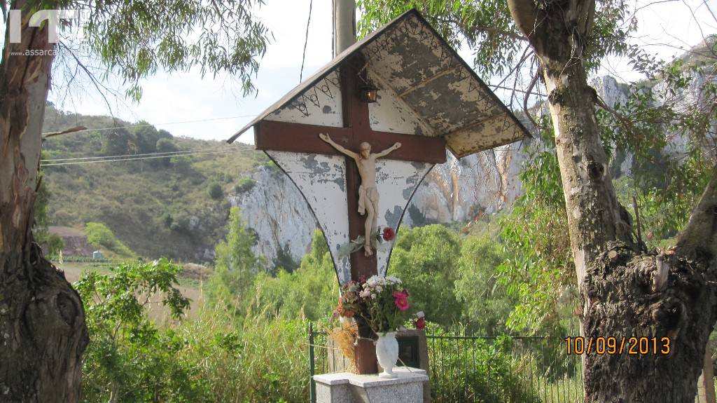 PASSEGGIATA FUORI CALTAVUTURO, VERSO IL MULINO AD ACQUA E "LE GOLE" SUL TORRENTE DI GAZZARA