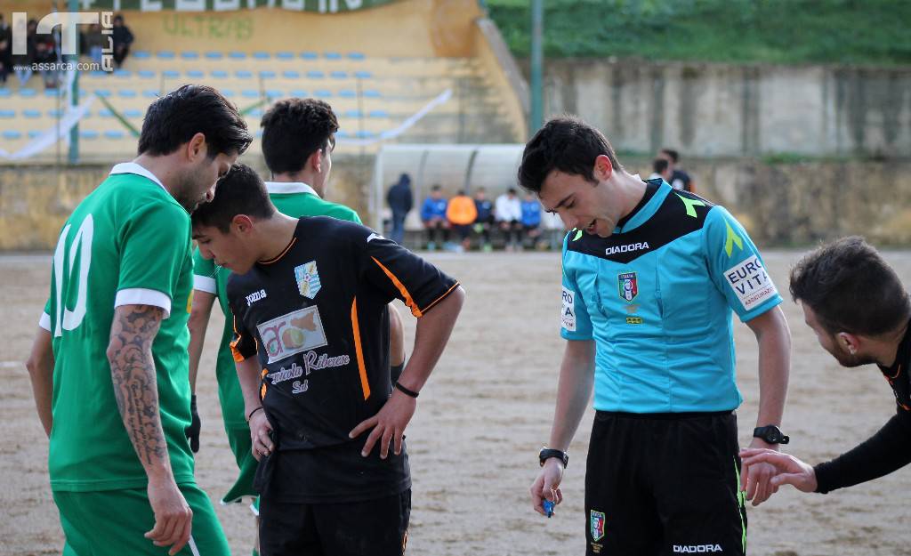 IL FUORICLASSE DI ALIA COSIMO PANEPINTO CON I SOSTENITORI NISSENI, TRASCINANO IL VALLELUNGA ALLA VITTORIA., 