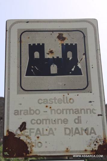 Le bellezze della Sicilia, Cefal Diana. " Il castello Arabo - Normanno - Borbonico"., 