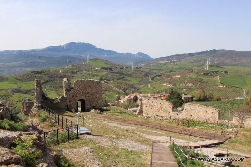 Le bellezze della Sicilia, Cefal Diana. " Il castello Arabo - Normanno - Borbonico"., 