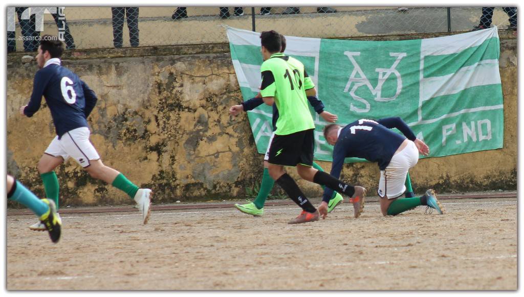 VALLELUNGA - PARTINICAUDACE : 0-2 Bastano due calci piazzati e la Partinicaudace passa a Vallelunga Pratameno., 