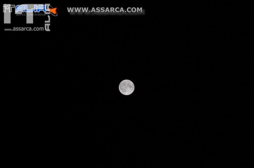 Perigeo lunare 19-03-2011, 