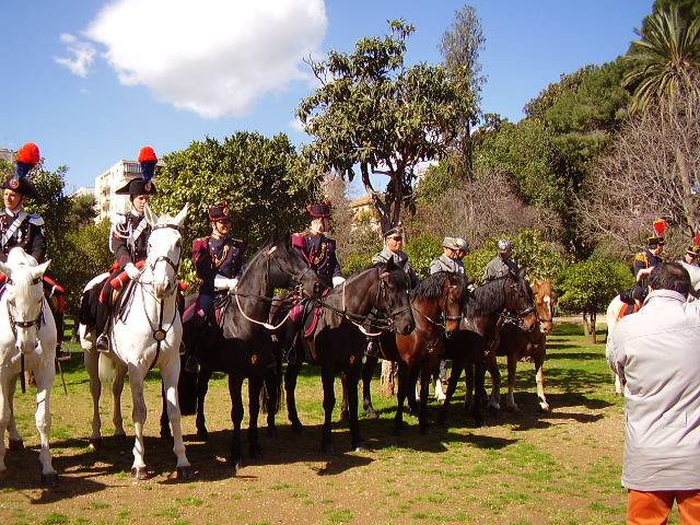 Cavalli, cavalieri e carrozze d`epoca, qualche anno fa a Villa Trabia a Palermo, 