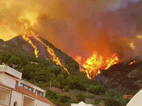 Incendi in Sicilia