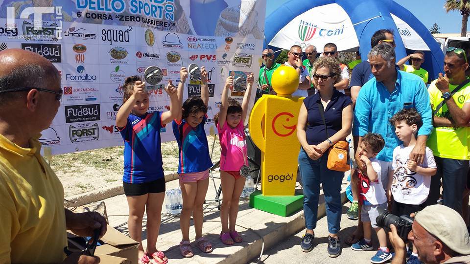 PODISMO. RECORD DI PARTECIPAZIONE ALLA 6 CORSA ZERO BARRIERE,  VITTORIE ASSOLUTE DI CARLA GRIMAUDO E NICOLA MAZZARA