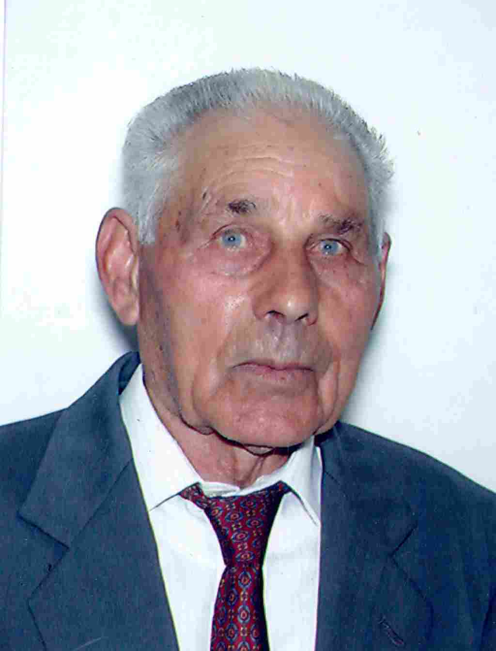 ALIA (PA)- FESTA IN VIA DUCA DEGLI ABRUZZI. NONNO GIUSEPPE COMPIE CENTO ANNI. 