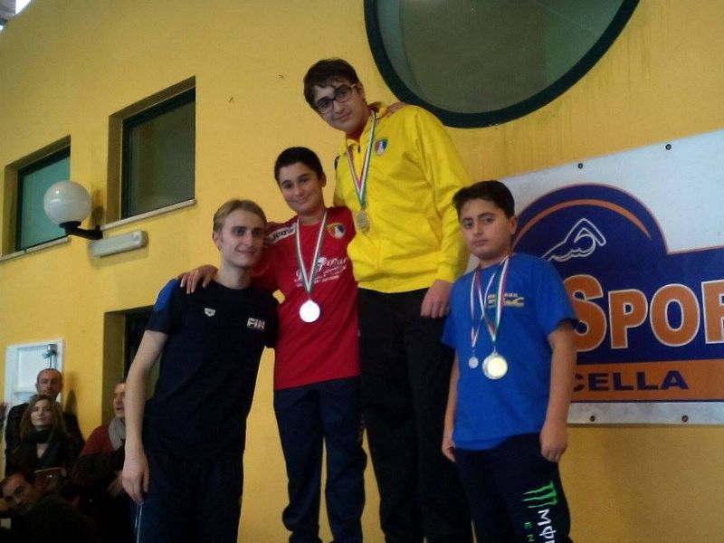Record di medaglie per la squadra di nuoto del Pro Alia