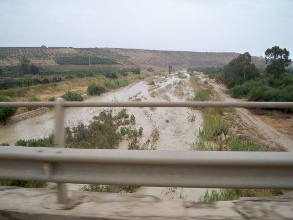 STATO DI PREALLERTA IN TUTTA LA SICILIA. ESONDANO IL TORTO ED IL PLATANI: CHIUSA E POI RIAPERTA LA PALERMO-AGRIGENTO. EVACUATE DIVERSE ABITAZIONI A TERMINI, CASTRONOVO E CAMMARATA.
