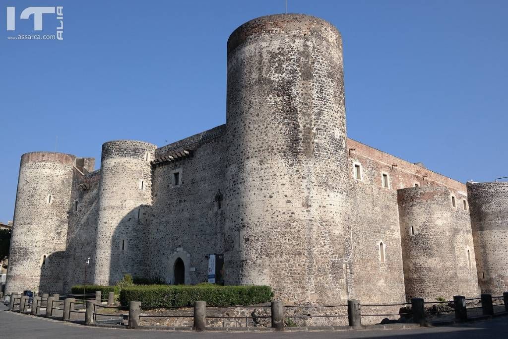 Catania. Il Castello Ursino racconta: la storia, le sale, le mostre. Iniziativa di BCsicilia