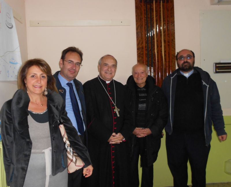 VESCOVO DI CEFALU INAUGURA ORATORIO