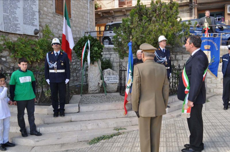 CASTRONOVO DI SICILIA (PA) - Festa delle Forze Armate