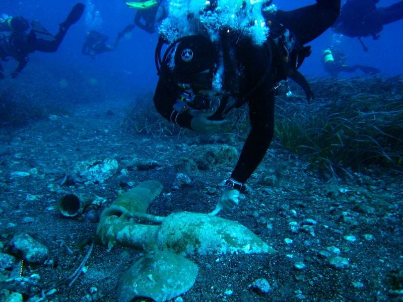 S. Flavia: Escursione subacquea. Visita guidata al percorso archeologico
