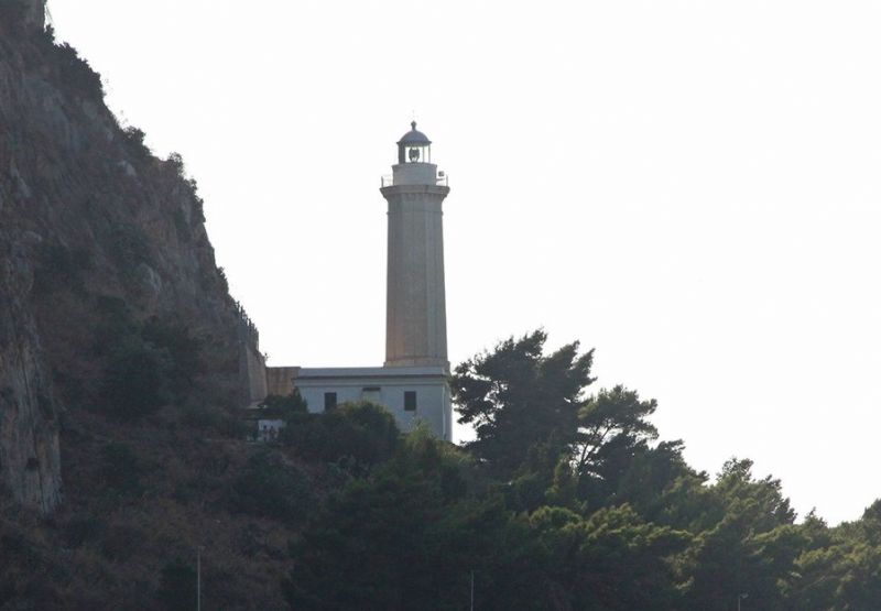 Cefalù. Visita guidata al Faro e Conversazione su �I Fari in Sicilia�
