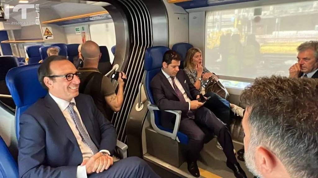 Regione e Trenitalia presentano nuovi treni veloci tra Palermo e aeroporto