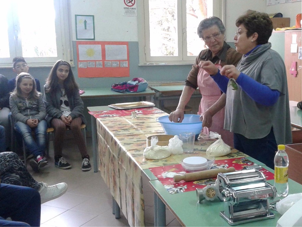 VALLEDOLMO (PA) - AL VIA IL PROGETTO "AlimentiAmo  la scuola in fiera