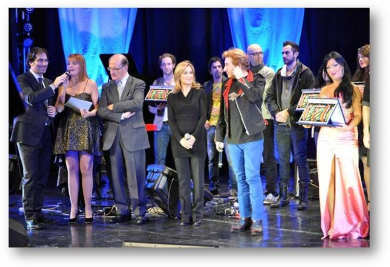 ACI BONACCORSI (CT) - Musica, cabaret, moda, danza ed auto d`epoca alle Finali Siciliane del Cantagiro 2013.