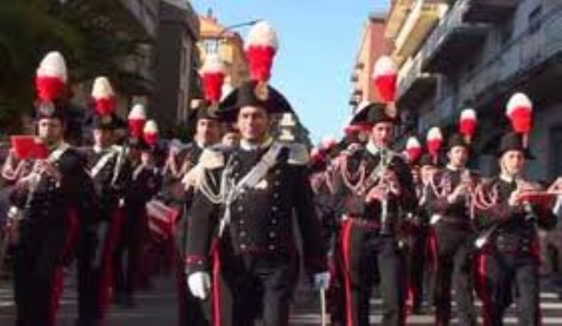 I Carabinieri in Sicilia: Storia, Simboli, Attualità, (1860 - 2011)

 
