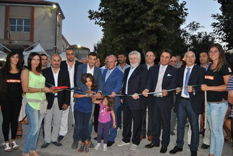 ALLA PRESENZA DI MIGLIAIA DI PERSONE, E STATA INAUGURATA FIERA DESTATE VILLAGE, IN PROGRAMMA A PEDARA SINO AL 24 AGOSTO
