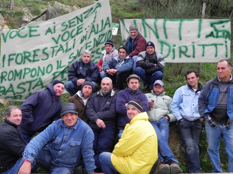 FORESTALI ALIESI UNITI NELLA PROTESTA