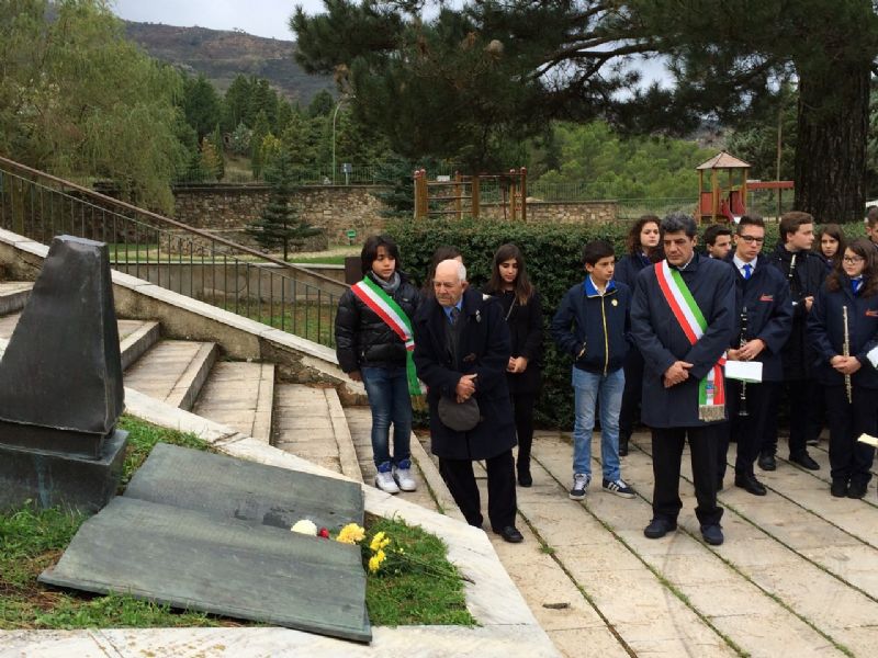 GERACI SICULO, CELEBRATA GIORNATA UNITA DITALIA E FORZE ARMATE
