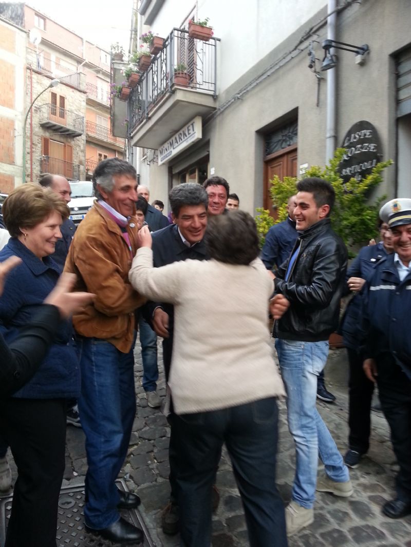 GERACI SICULO, RICONFERMA PLEBISCITARIA PER BARTOLO VIENNA