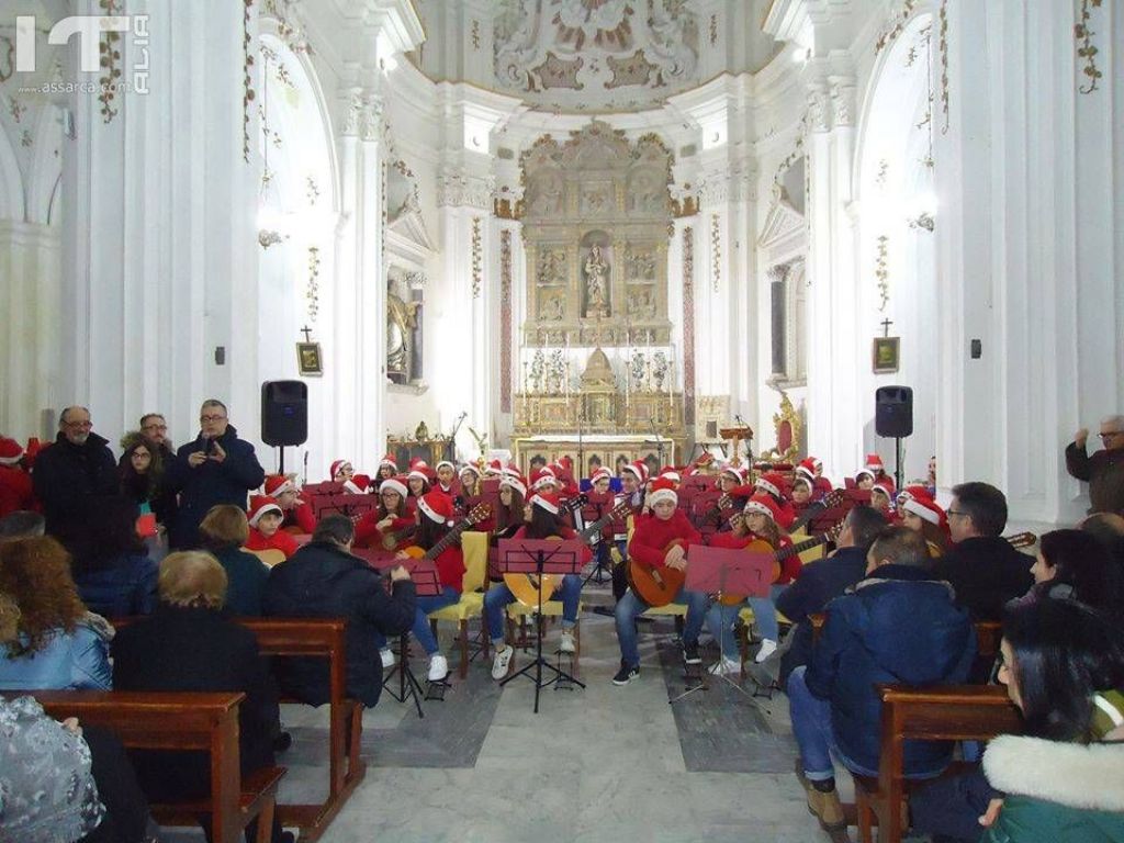 “NATALE IN … CANTO”: ILCONCERTO DELL’ISTITUTO SCOLASTICO AD INDIRIZZO MUSICALE DI PETRALIA SOPRANA