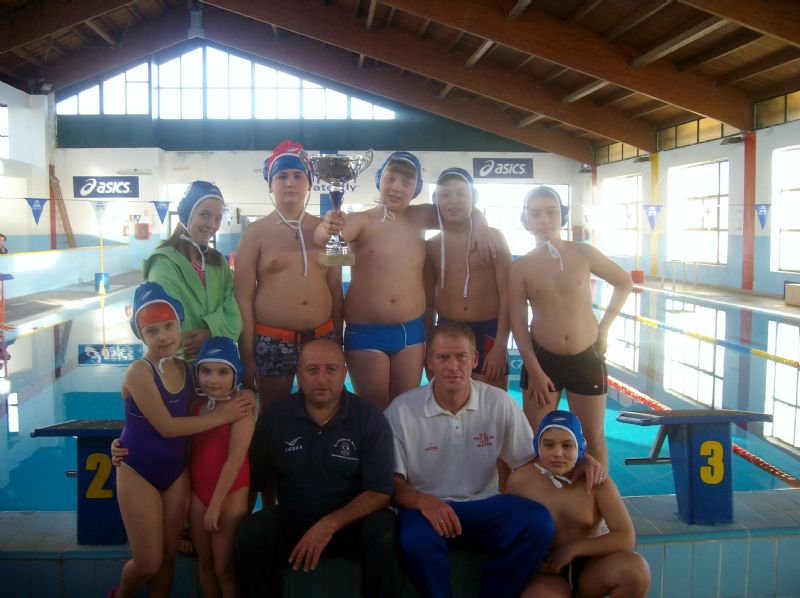 LA  FRANCIA VINCE IL 1° TORNEO DI ACQUAGOAL NATALE  IN PISCINA 2012