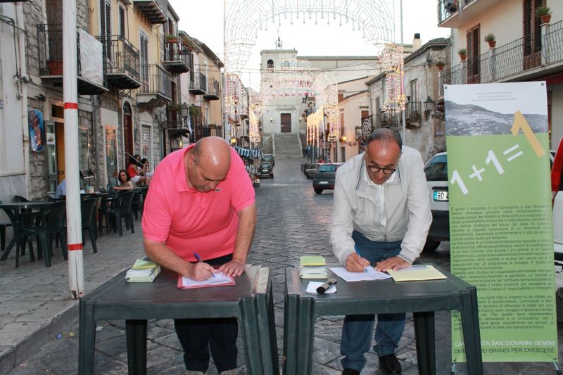 RACCOLTA FIRME PER LA RICHIESTA REFERENDARIA DI FUSIONE DEI COMUNI DI CAMMARATA E SAN GIOVANNI GEMINI