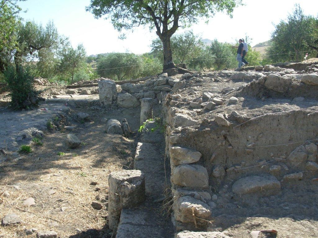 CONTINUANO GLI SCAVI ARCHEOLOGICI NELLA CONTRADA SANTA MARINA A PETRALIA SOPRANA