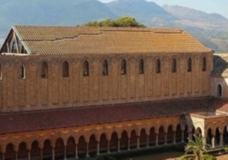 MONREALE (PA) -  Rischia la definitiva chiusura il chiostro benedettino

