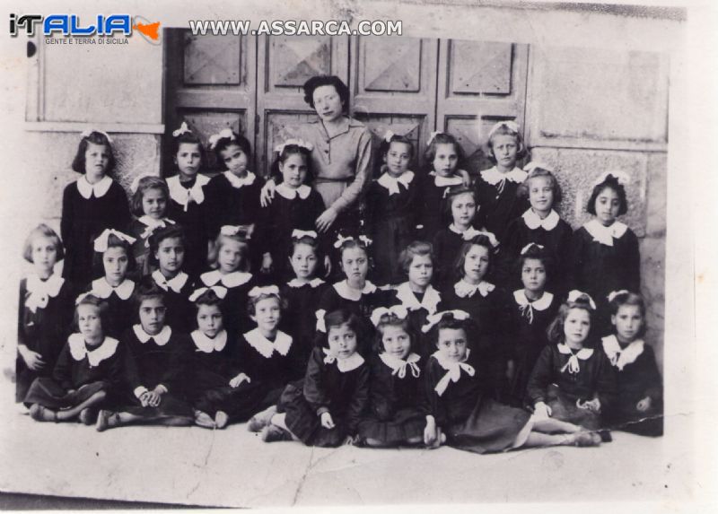 Classi femminili nel 1955 ...