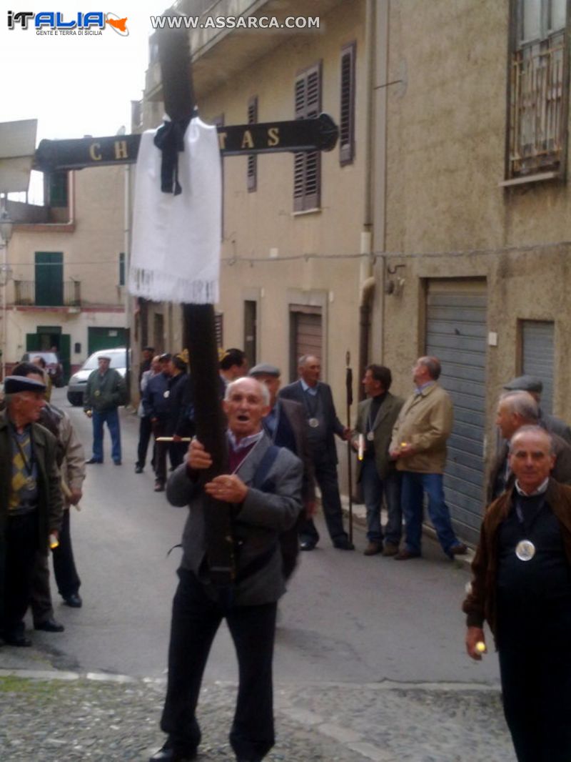 Momenti della processione del Venerdi Santo 2012