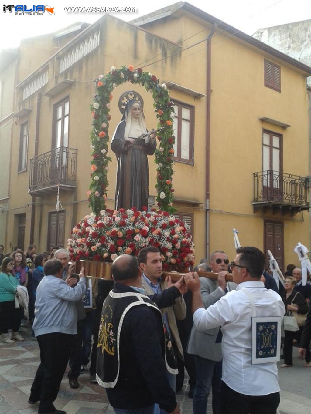 la Processione di S. Rita