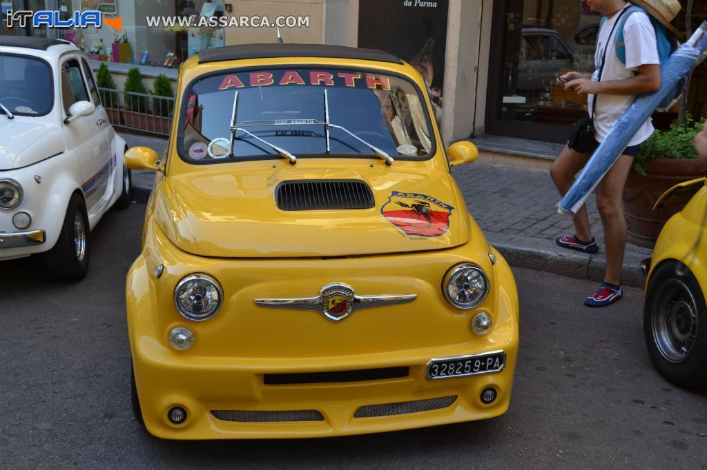 raduno Fiat 500 d`epoca