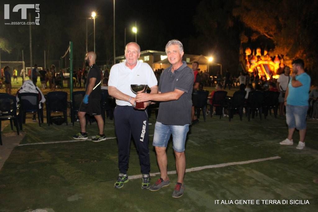 Antonino Ditta, secondo classificato nel torneo di tennis svoltosi a Roccapalumba in occsione della notte bianca delo sport.